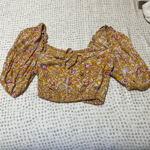 cropped cavenders going out blouse  size medium